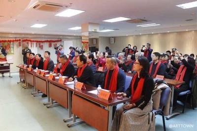 金豬送福喜迎春 文化歡樂進(jìn)萬(wàn)家——記新春文化藝術(shù)交流活動(dòng)